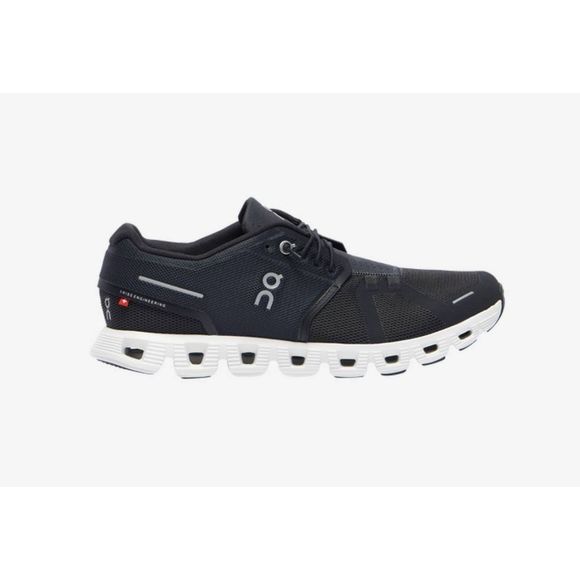 On Running Shoes - ON running Women's CLOUD, BLACK/WHITE, 9
Box as is